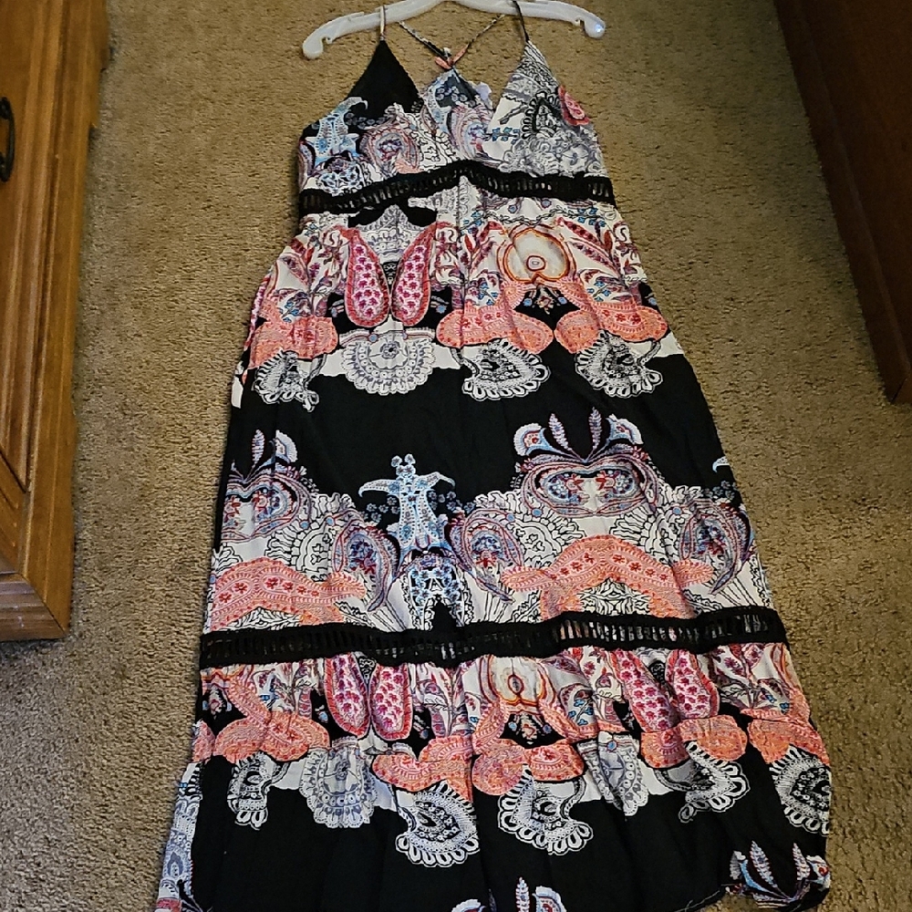 4 For $20--Fringe Studio Pink and Black Tiered Maxi Sundress Tote 3